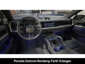 Bild 11/16 von Porsche Cayenne S E-Hybrid (2026)