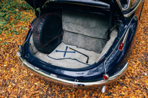 Immagine 113/199 di BMW 502 - 3,2 Litre (1961)