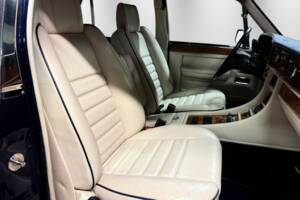 Image 15/24 of Bentley Turbo R (1989)