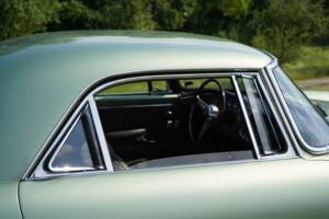 Image 38/75 of Maserati 3500 GT Touring (1961)