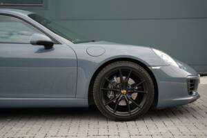 Image 24/50 of Porsche 911 Carrera (2016)