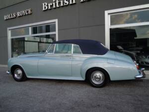 Afbeelding 7/21 van Bentley S3 Mulliner Park Ward DHC (1965)