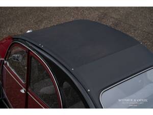 Image 20/28 of Citroën 2 CV 6 Charleston (1984)