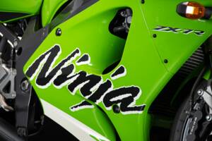 Immagine 38/50 di Kawasaki Ninja 750 ZX-7R (1999)