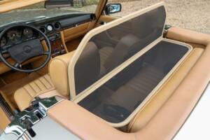 Image 33/50 de Mercedes-Benz 560 SL (1988)