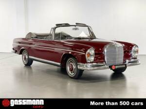 Image 3/15 of Mercedes-Benz 220 SE b (1965)