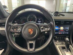Bild 13/27 von Porsche 911 Turbo (2018)