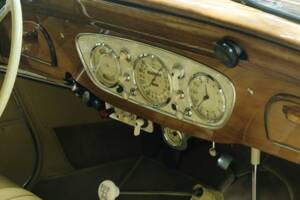 Bild 49/50 von Mercedes-Benz 320n Cabriolet A (1938)