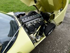 Image 32/50 de Jaguar E-Type (2+2) (1969)