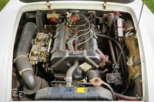 Image 18/55 of Alfa Romeo 2000 Spider (1959)