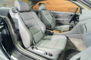 Imagen 7/19 de BMW 840Ci (1997)