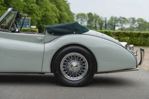 Bild 36/52 von Jaguar XK 120 DHC (1953)