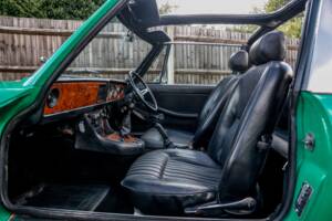 Image 28/38 of Triumph Stag (1977)