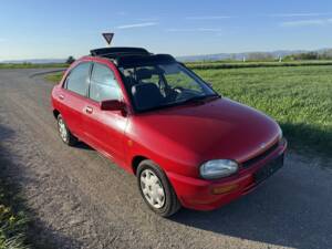 Image 1/9 of Mazda 121 1.3 (1994)
