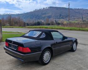 Image 5/42 of Mercedes-Benz 300 SL-24 (1992)