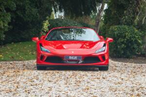 Bild 2/43 von Ferrari F8 Spider (2020)