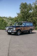 Bild 41/44 von Jeep Grand Wagoneer (1988)