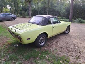 Image 7/8 of FIAT 124 Spider CS1 (1975)