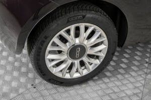 Image 33/48 de FIAT 500 C (2014)