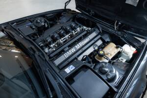 Bild 27/34 von BMW M5 (1993)