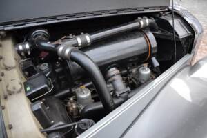 Image 19/23 of Bentley R-Type (1953)