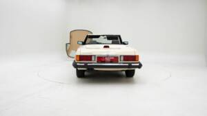 Imagen 6/15 de Mercedes-Benz 560 SL (1986)