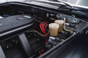 Image 41/100 of Ferrari 330 GT 2+2 (1965)
