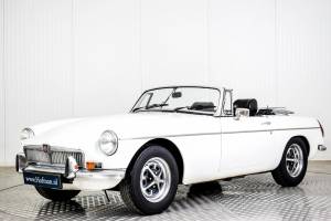 Bild 1/50 von MG MGB (1973)