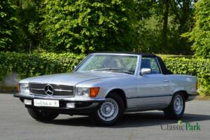 Image 5/50 de Mercedes-Benz 500 SL (1985)