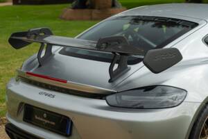 Image 93/100 of Porsche 718 Cayman GT4 RS Weissach (2024)