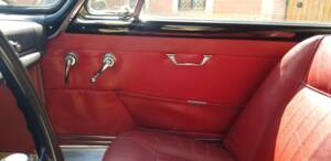Image 60/82 of Lancia Appia (1961)