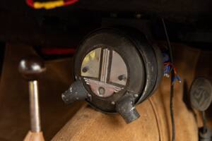 Image 12/21 of Riley 2.5 Litre RMF (1953)