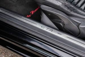 Imagen 36/45 de Alfa Romeo 147 3.2 GTA (2003)