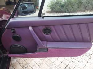 Image 33/51 of Porsche 911 Carrera 2 (WTL) (1990)