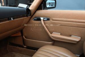 Image 8/23 of Mercedes-Benz 560 SL (1989)