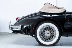 Bild 26/36 von Jaguar XK 150 DHC (1957)