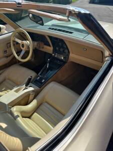 Image 11/21 de Chevrolet Corvette Stingray (1977)