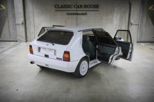 Image 59/93 of Lancia Delta HF Integrale Evoluzione I (1992)