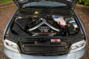 Image 3/50 de Audi RS4 Avant (2001)