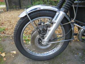 Image 38/49 of Suzuki GT 750 K (1973)