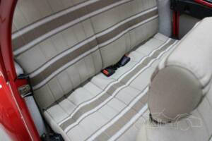 Image 18/20 of Citroën 2 CV 6 (1985)