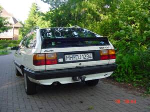 Bild 8/8 von Audi 100 Avant 2.0 Diesel (1982)