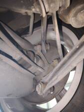 Image 8/22 of Mercedes-Benz E 220 (1996)