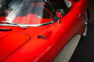 Image 13/34 of Chevrolet Corvette (1957)