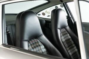 Image 43/50 de Porsche 911 Carrera 2.7 (US) (1974)