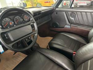 Bild 14/37 von Porsche 911 Carrera 3.2 (1985)