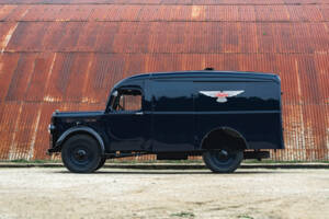 Image 3/41 of Bedford KV (1949)