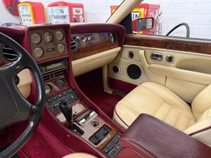 Bild 10/18 von Bentley Continental R (1993)