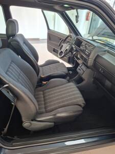 Image 11/21 of Volkswagen Golf Mk II GTi 1.8 (1990)