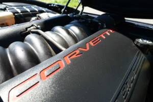 Immagine 24/26 di Chevrolet Corvette (2002)